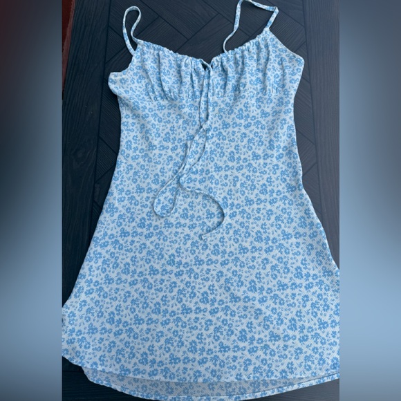 Audrey 3+1 Floral Blue Spaghetti Strap mini Dress, ruched front, no lining, S - Picture 1 of 10